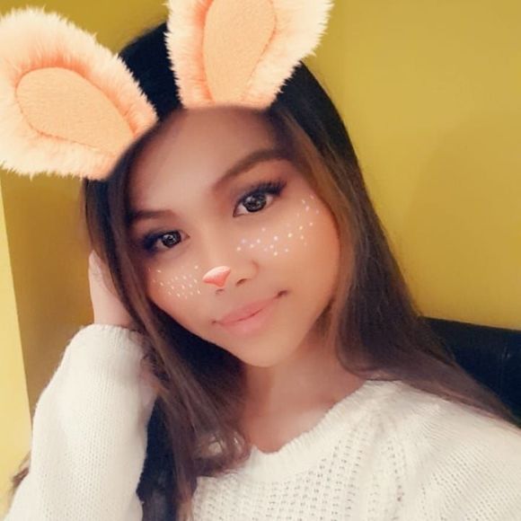 Meet your Posher, Deanne - Picture 1 of 1